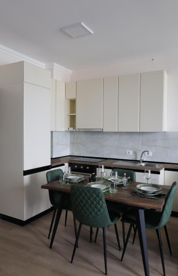 Absolut Vollga Apartment Durres Ngoại thất bức ảnh